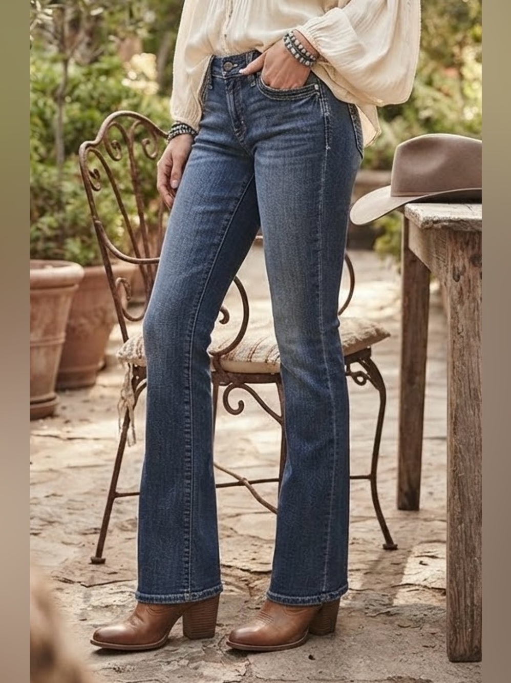 Rock & Republic Kasandra Bootcut Jeans Blue Sz 0 Y2K Retro Capsule Wardrobe
